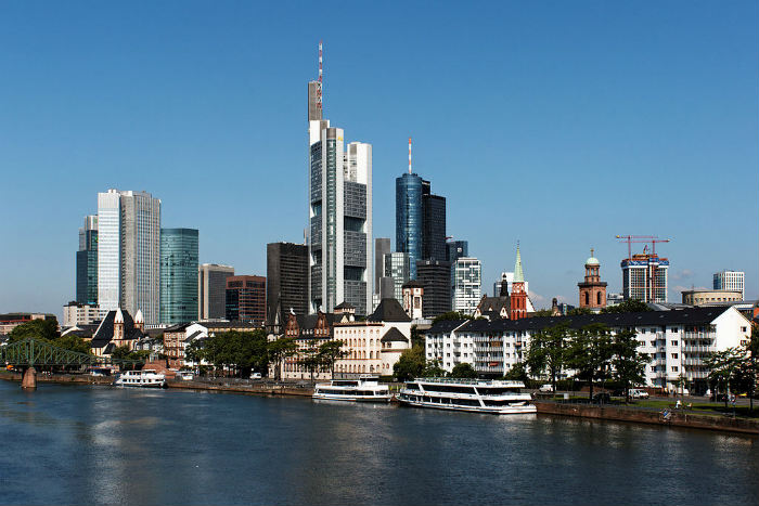Frankfurt_Mainhattan.jpg Frankfurt_Mainhattan.jpg