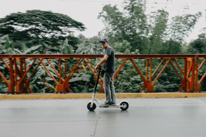 e-scooter.jpg e-scooter.jpg